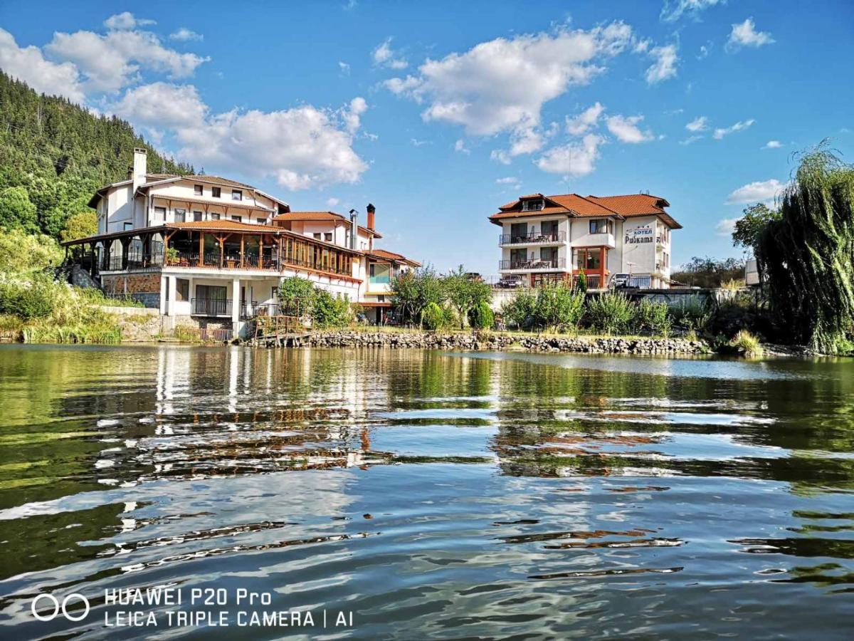 Ribkata Family Hotel Smolyan Exterior photo