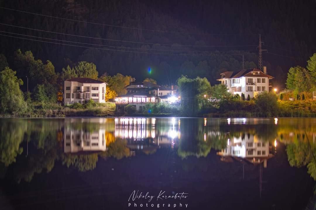 Ribkata Family Hotel Smolyan Exterior photo